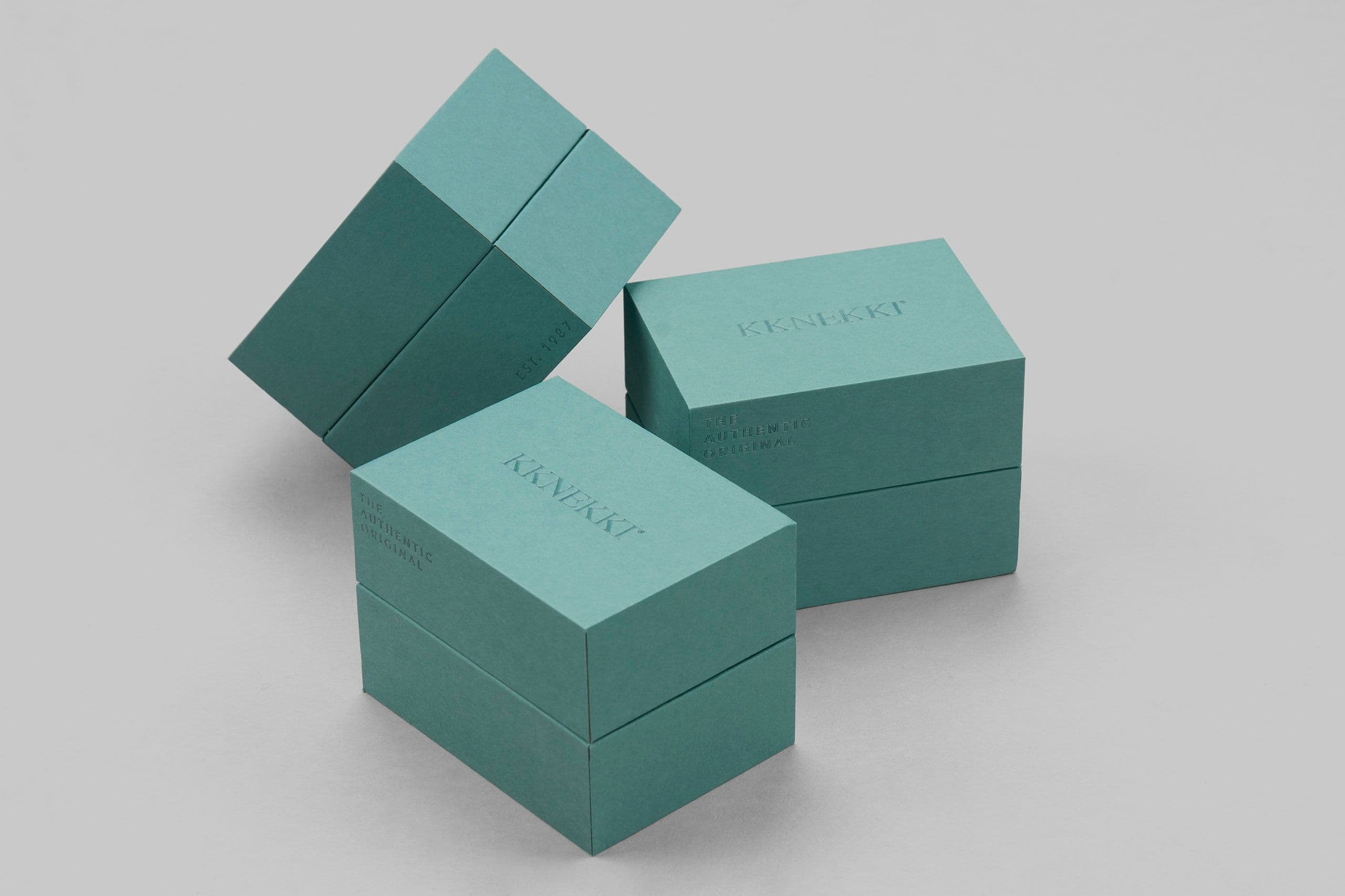 Exclusive rigid box made for cosmetic brand
